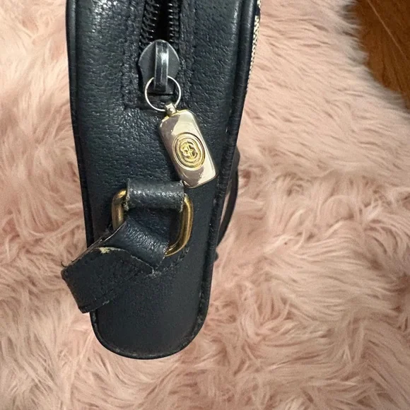 Gucci navy blue and Cream sherry Crossbody Bag with Signature Monogram - Picture 8 of 8